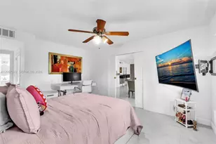 800 NE 195th St, Miami, FL 33179 - Photo 26