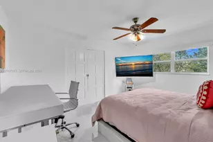 800 NE 195th St, Miami, FL 33179 - Photo 28
