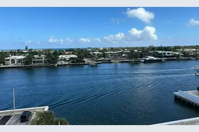 20515 E Country Club Dr #747, Aventura, FL 33180 - Photo 2