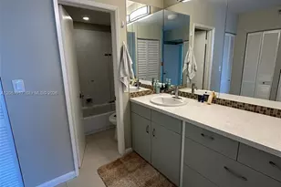 20515 E Country Club Dr, Aventura, FL 33180 - Photo 10
