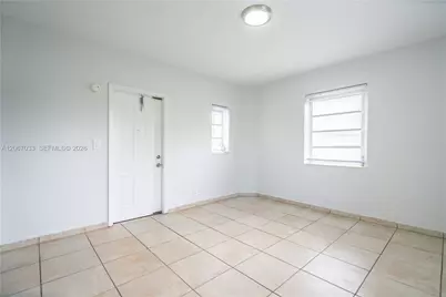 1208 71st St #8, Miami Beach, FL 33141 - Photo 10