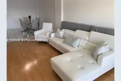 300 Bayview Dr #508, Sunny Isles Beach, FL 33160 - Photo 4