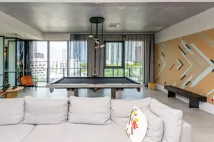121 NE 34th St, Miami, FL 33137 - Photo 20