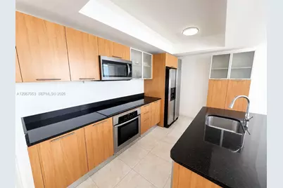 480 NE 30th St #1701, Miami, FL 33137 - Photo 8