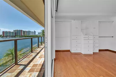 4000 NE 168th St #PH1A, North Miami Beach, FL 33160 - Photo 22