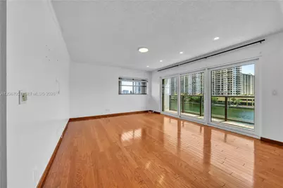 4000 NE 168th St #PH1A, North Miami Beach, FL 33160 - Photo 18