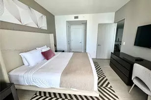 4010 S Ocean Dr, Hollywood, FL 33019 - Photo 14