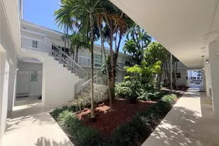 8080 Tatum Waterway Dr, Miami Beach, FL 33141 - Photo 2