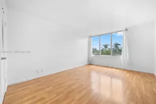 1000 West Ave, Miami Beach, FL 33139 - Photo 16