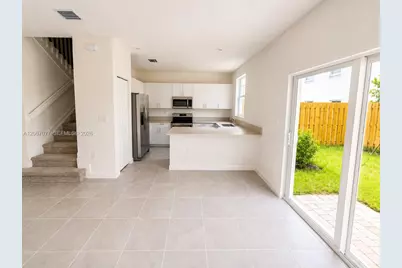2608 SE 25 Rd, Homestead, FL 33035 - Photo 10