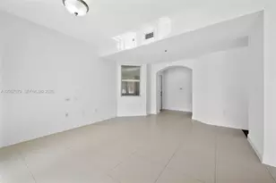 11102 NW 83rd St, Doral, FL 33178 - Photo 4