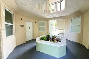 11102 NW 83rd St, Doral, FL 33178 - Photo 14