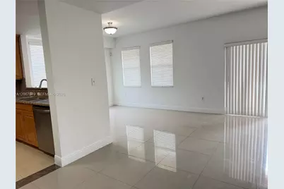 11102 NW 83rd St #101, Doral, FL 33178 - Photo 6