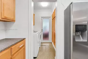7561 Meridian St, Miramar, FL 33023 - Photo 24