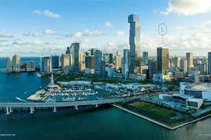 398 NE 5th St, Miami, FL 33132 - Photo 1