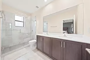 3478 W 110th St, Hialeah, FL 33018 - Photo 22