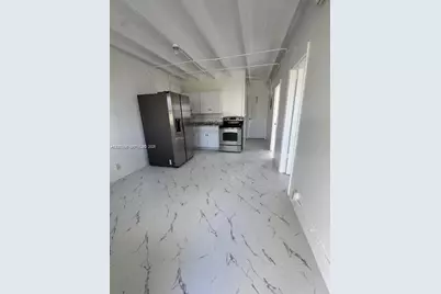 136 SW 3rd Ct #136, Homestead, FL 33030 - Photo 2