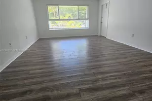 7470 Miami Lakes Dr, Miami Lakes, FL 33014 - Photo 10