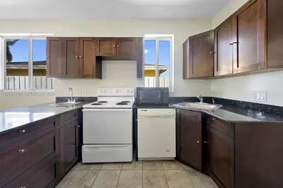 8861 SW 127th Ter #-, Miami, FL 33176 - Photo 10