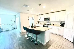 3902 SW Brunswick St, Saint Lucie West, FL 34953 - Photo 4
