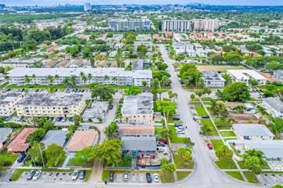 2100 NE 170th St, North Miami Beach, FL 33162 - Photo 6