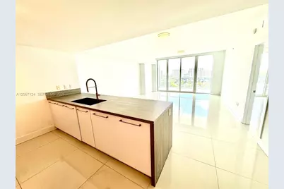 400 Sunny Isles Blvd #1221, Sunny Isles Beach, FL 33160 - Photo 10