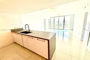 400 Sunny Isles Blvd, Sunny Isles Beach, FL 33160 - Photo 10