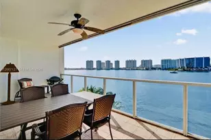 18100 N Bay Rd, Sunny Isles Beach, FL 33160 - Photo 1