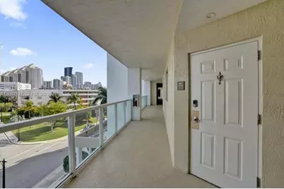 18100 N Bay Rd #508, Sunny Isles Beach, FL 33160 - Photo 28