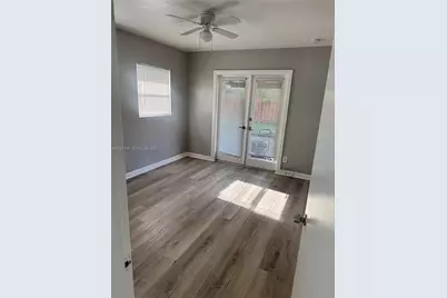1925 NE 26th St #1, Wilton Manors, FL 33305 - Photo 6