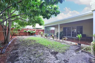 8251 NW 51st Ct, Lauderhill, FL 33351 - Photo 16