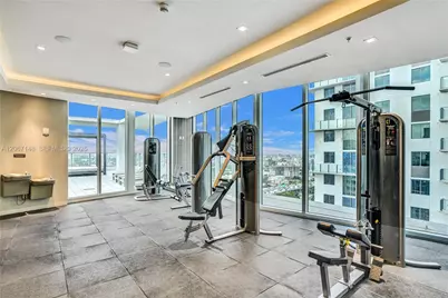 1010 SW 2nd Ave #1708, Miami, FL 33130 - Photo 52