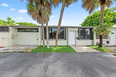 6480 E Miami Lakes Dr E #6480, Miami Lakes, FL 33014 - Photo 1