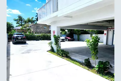 1860 NW 24th Ave #302, Miami, FL 33125 - Photo 24