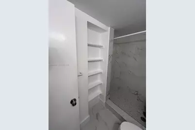 1351 NE Miami Gardens Dr #422E, Miami, FL 33179 - Photo 8