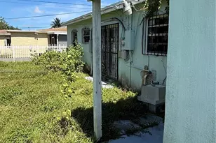 2855 NW 164th St, Miami Gardens, FL 33054 - Photo 4