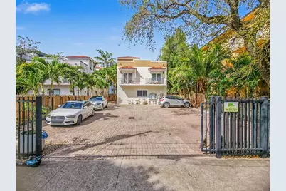 2945 Coconut Ave #3, Miami, FL 33133 - Photo 2