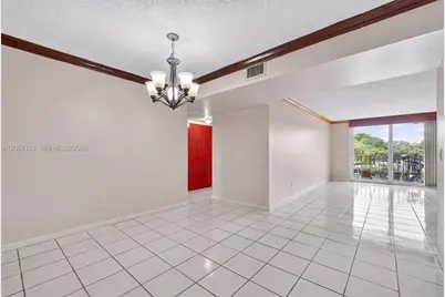 12500 NE 15th Ave #306, North Miami, FL 33161 - Photo 4