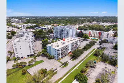 12500 NE 15th Ave #306, North Miami, FL 33161 - Photo 26