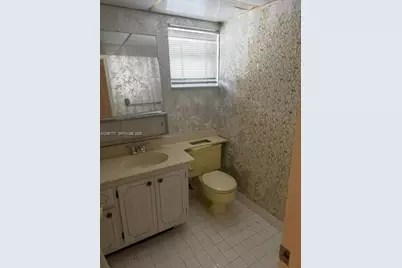 619 NE 14th Ave #403, Hallandale Beach, FL 33009 - Photo 8