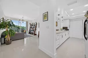 9755 NW 52nd St, Doral, FL 33178 - Photo 14