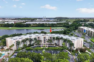 9755 NW 52nd St, Doral, FL 33178 - Photo 36