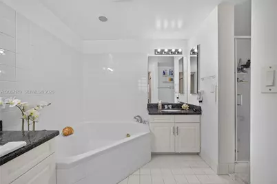9755 NW 52nd St #509, Doral, FL 33178 - Photo 24