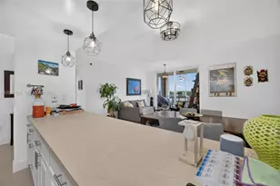 9755 NW 52nd St, Doral, FL 33178 - Photo 18