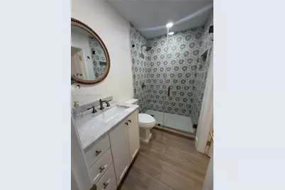 16022 Kilmarnock Dr #16022, Miami Lakes, FL 33014 - Photo 16