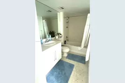 325 S Biscayne Blvd #4214, Miami, FL 33131 - Photo 8