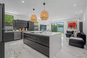 2320 SW 14th St, Miami, FL 33145 - Photo 10