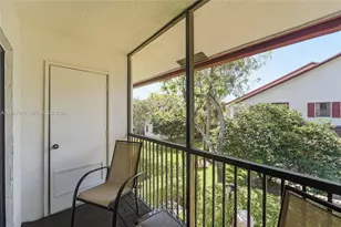 2496 NW 89th Dr, Coral Springs, FL 33065 - Photo 14
