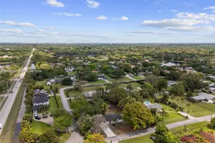 14171 SW 37th Ct, Davie, FL 33330 - Photo 28