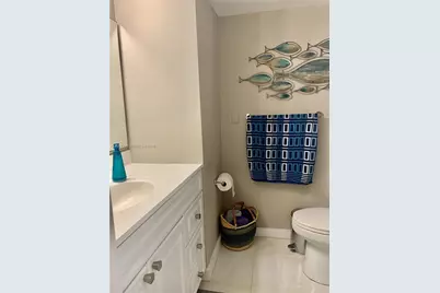 5701 Collins Ave #1003, Miami Beach, FL 33140 - Photo 12